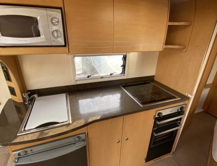 27F4CB20-24D3-44B2-907B-E2B77C234631-scaled