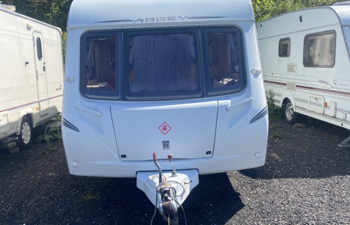 8E67B240-3693-40F7-9BE5-EDD8A1525714-scaled