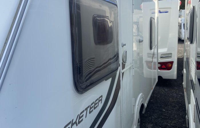 DE6E0E85-E494-4E9A-86B3-BB017B1FB81B-scaled